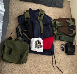 Resident Evil 1 Remake Joseph Frost Costume Cosplay Set