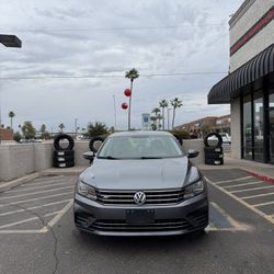 2016 Volkswagen Passat 1.8T R-Line