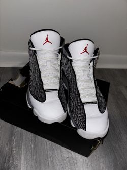 Jordan 13’s size 8 men