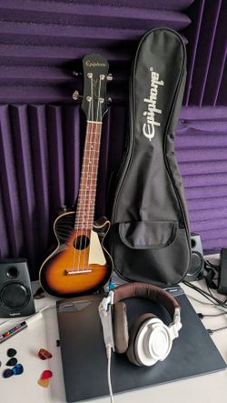 Epiphone Les Paul Model Electric Ukulele