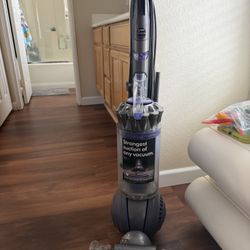 Dyson Upright Vacuum Cleaner, Ball Animal 2, Iron/Purple The wand does not work anymore and when it sits up it makes a noise but still vacuums I recen
