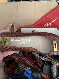 Feragamo sandals size 9 new