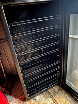 Beverage fridge