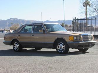 1984 Mercedes-Benz 300 Series