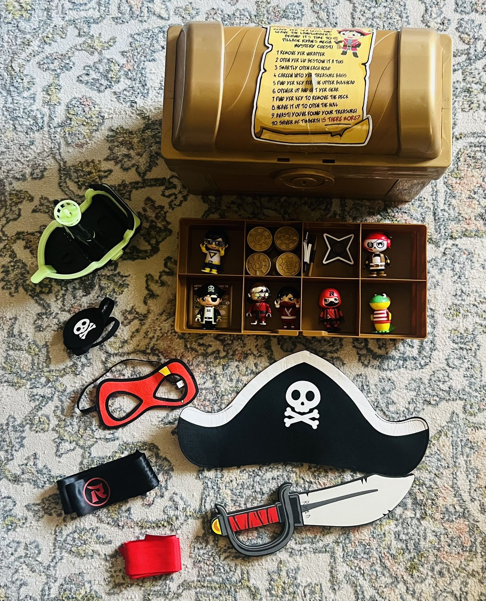 Ryan Treasure Chest Box