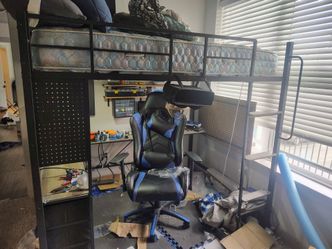 Full size loft bed