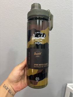 Water bottle