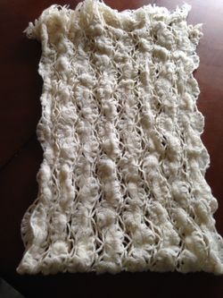 Hairpin lace shawl (16x50)