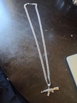 Silver chain Cuban link$300