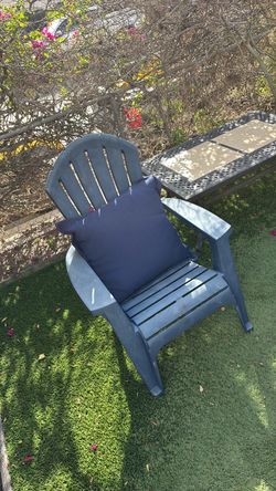 Free Patio furniture see pictures