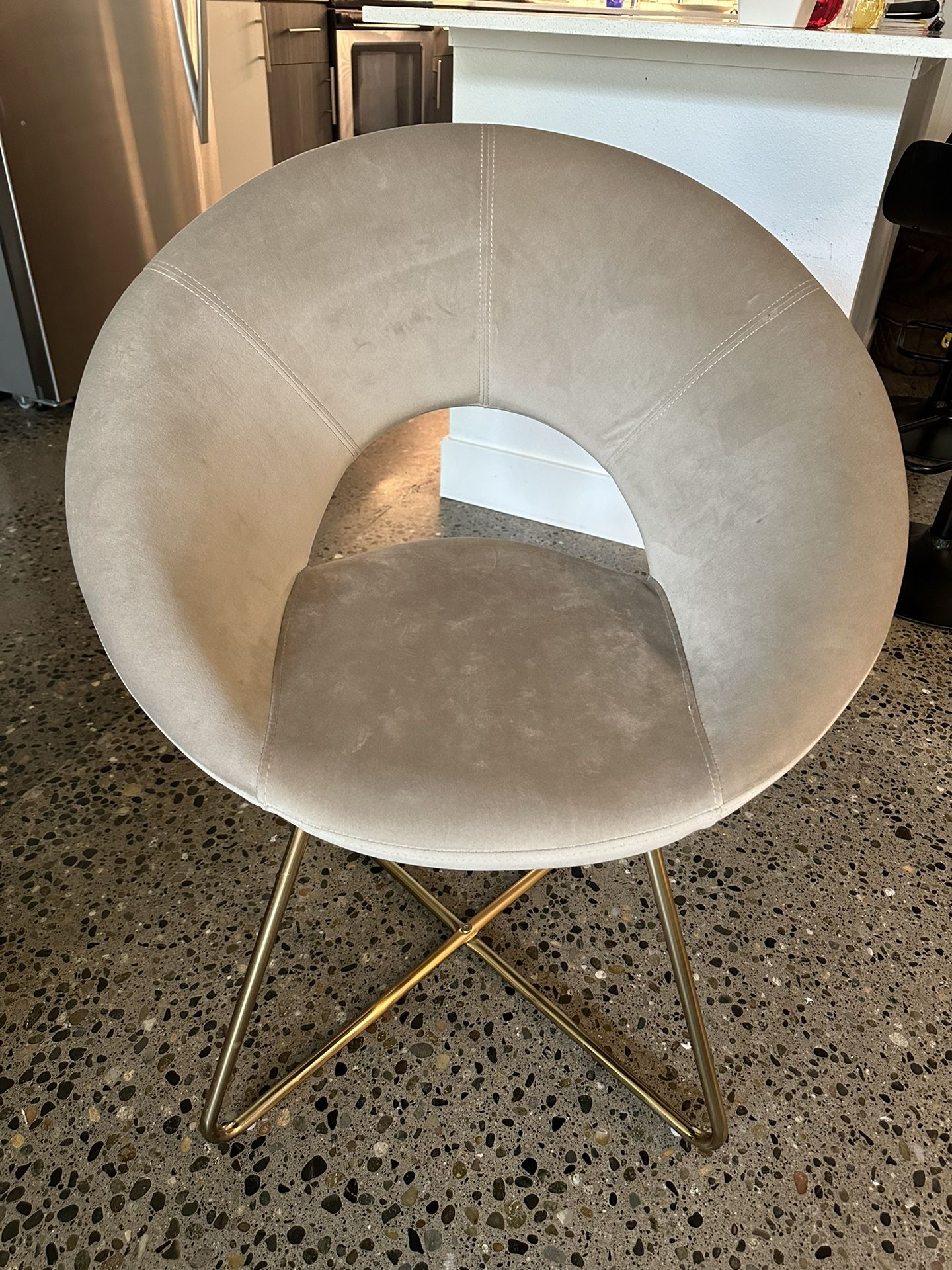Velvet/suede Chair
