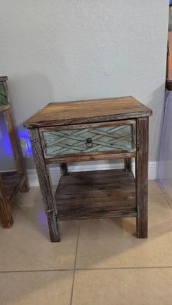 Reclaimed look wood end table