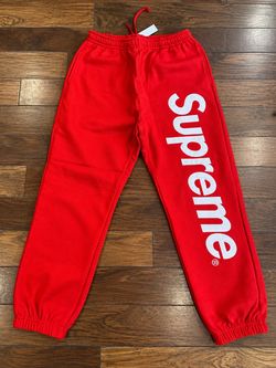 🔥 Supreme sweats available 🔥