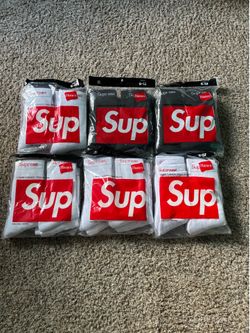 Supreme socks white and black