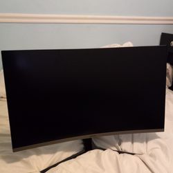 Curved Samsung Monitor 
