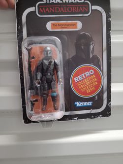 Mandalorian Retro Fig