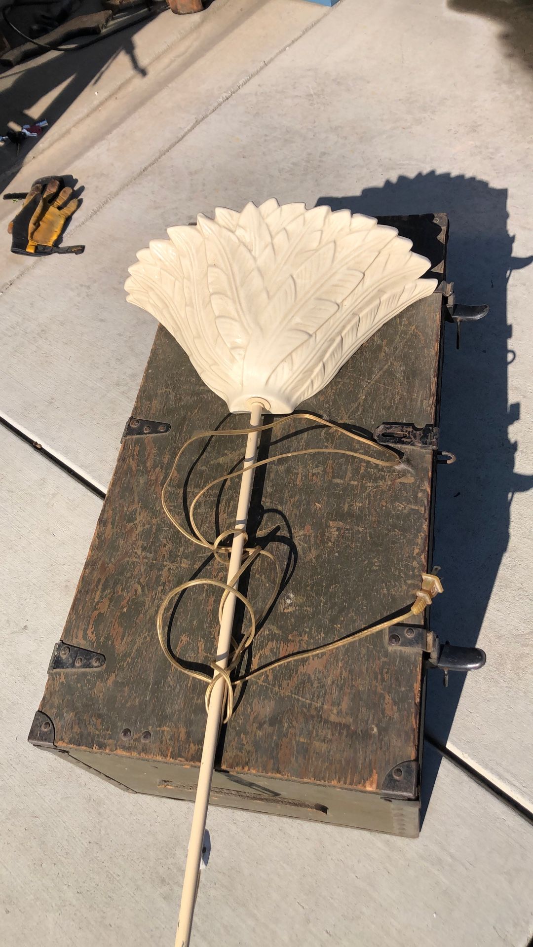 Wall Sconce With Light Goes Up