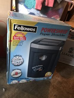 Fellowes Powershred Shredder