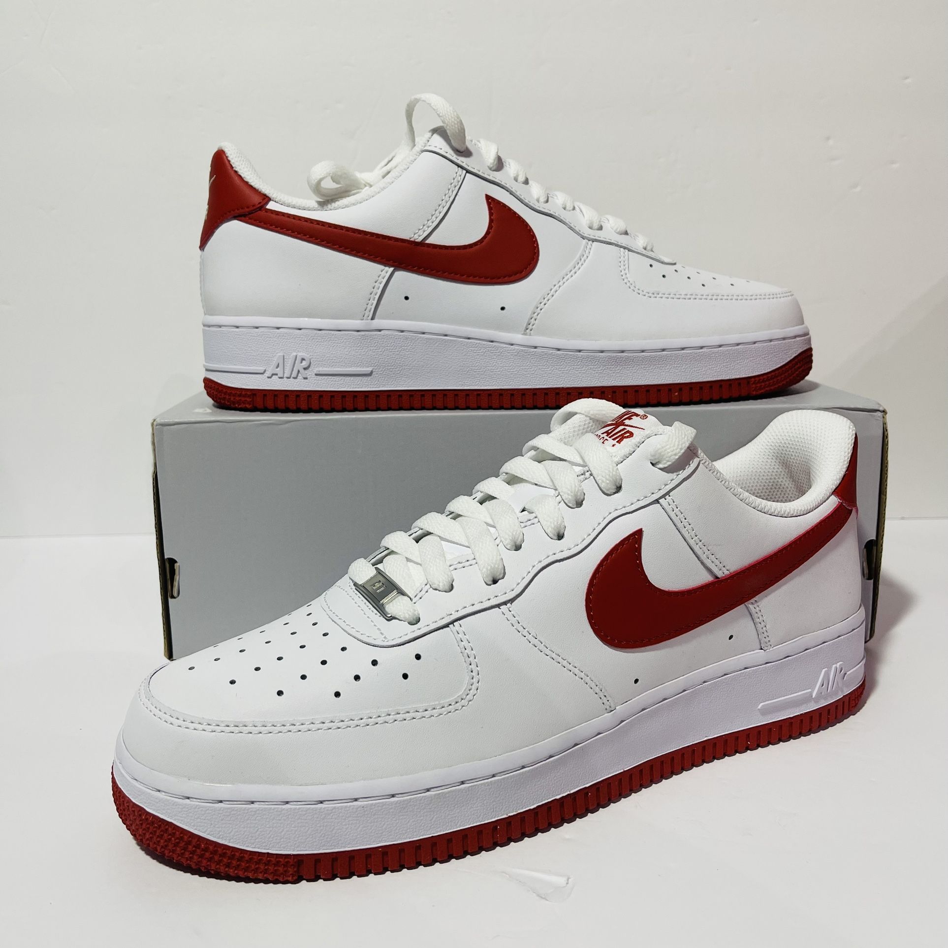 Men’s Size 11 & 11.5 Air Force 1 Low