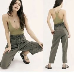 Free People Margate Pleated Drawstring Sugar Kelp Paper Bag Pants Fits- Small To Large