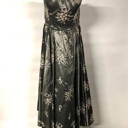 Women's Prom Dress {2831}.[Parma]