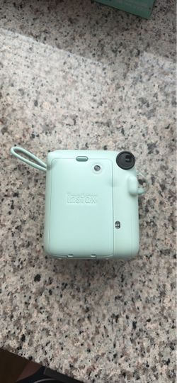 Instax mini 12 Polaroid camera
