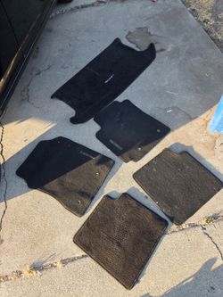 Scion xb floor mats 🤟🤟🤟🤟