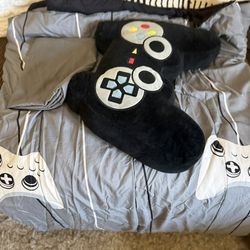 Twin Boy /toddle  Gamer Reversible Comforter, And Pillow Pillow