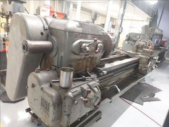 Lodge & Shipley 22" heavy-duty lathe with accessories.