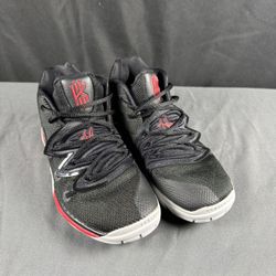 Nike Kyrie 5  “Bred”