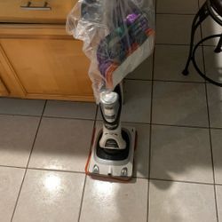 CARPET&HARD FLOOR CLEANER