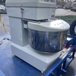 Lucks SM160 Spiral Mixer