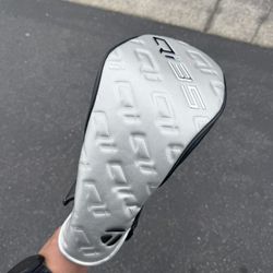 TAYLOR MADE QI35 Max 