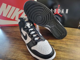 Nike Dunk High Panda Size 12.5