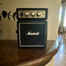 Marshall MS2 Battery-Powered Micro Guitar Amp