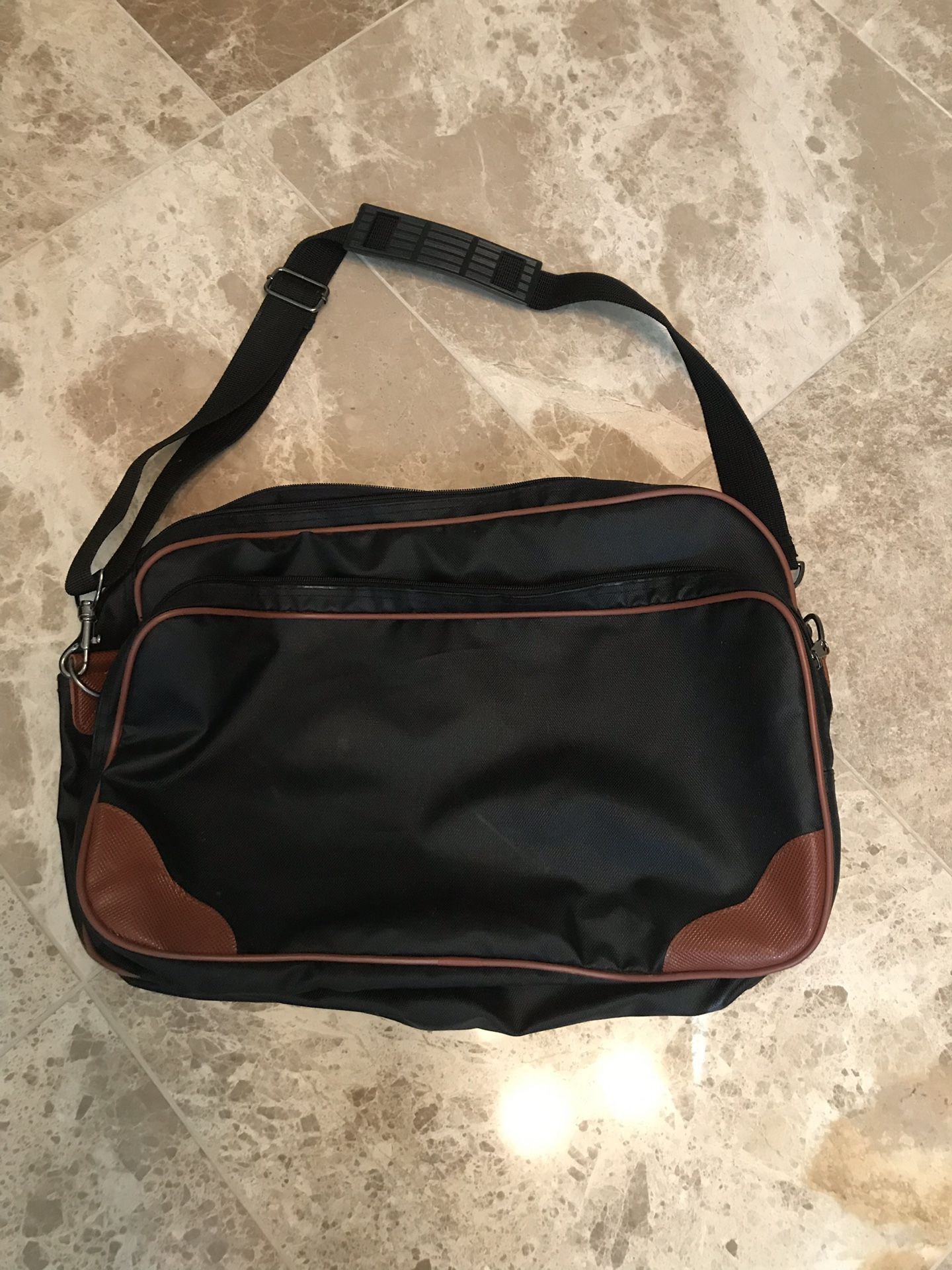 Work bag, small duffle bag, messenger bag