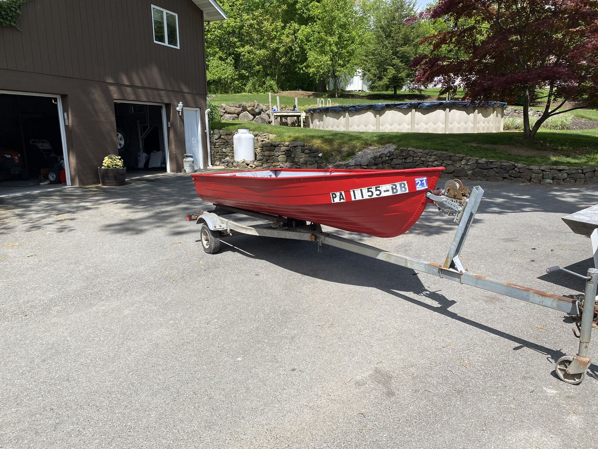 Photo 12 Aluminum SemiV Bottom Boat