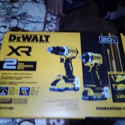 DeWalt . 20V  MAX 2 Speed Hammer Drill And Impact Driver