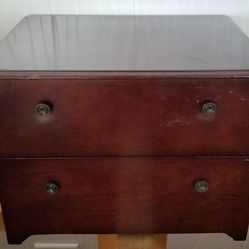 Bombay Company Wood 2-Compartment Box