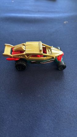 Hot Wheels 2017 HW Daredevils Dune It Up 258/365, Gold and Green