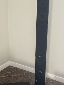 3pc Speaker setup - 2 52” and one 20x6x7” speaker, Yamaha AV receiver (RX-V473)