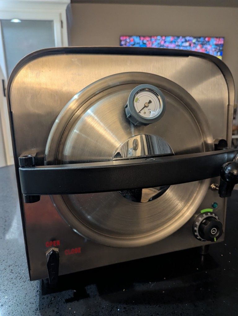 TR250E 14L Mini Dental Autoclave Steam Sterilizer Medical Sterilizing Machine
