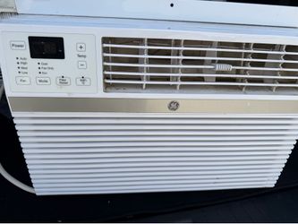 Air conditioner GE 8K BTU LIKE NEW