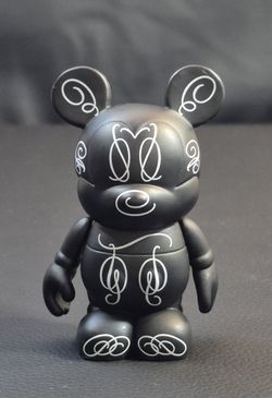 Disney Black With White Design 3 Inch Vinylmation Figure Artist Dan