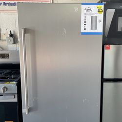 Frigidaire Professional 19 Cu Ft Single Door Freezer less Refrigerator 