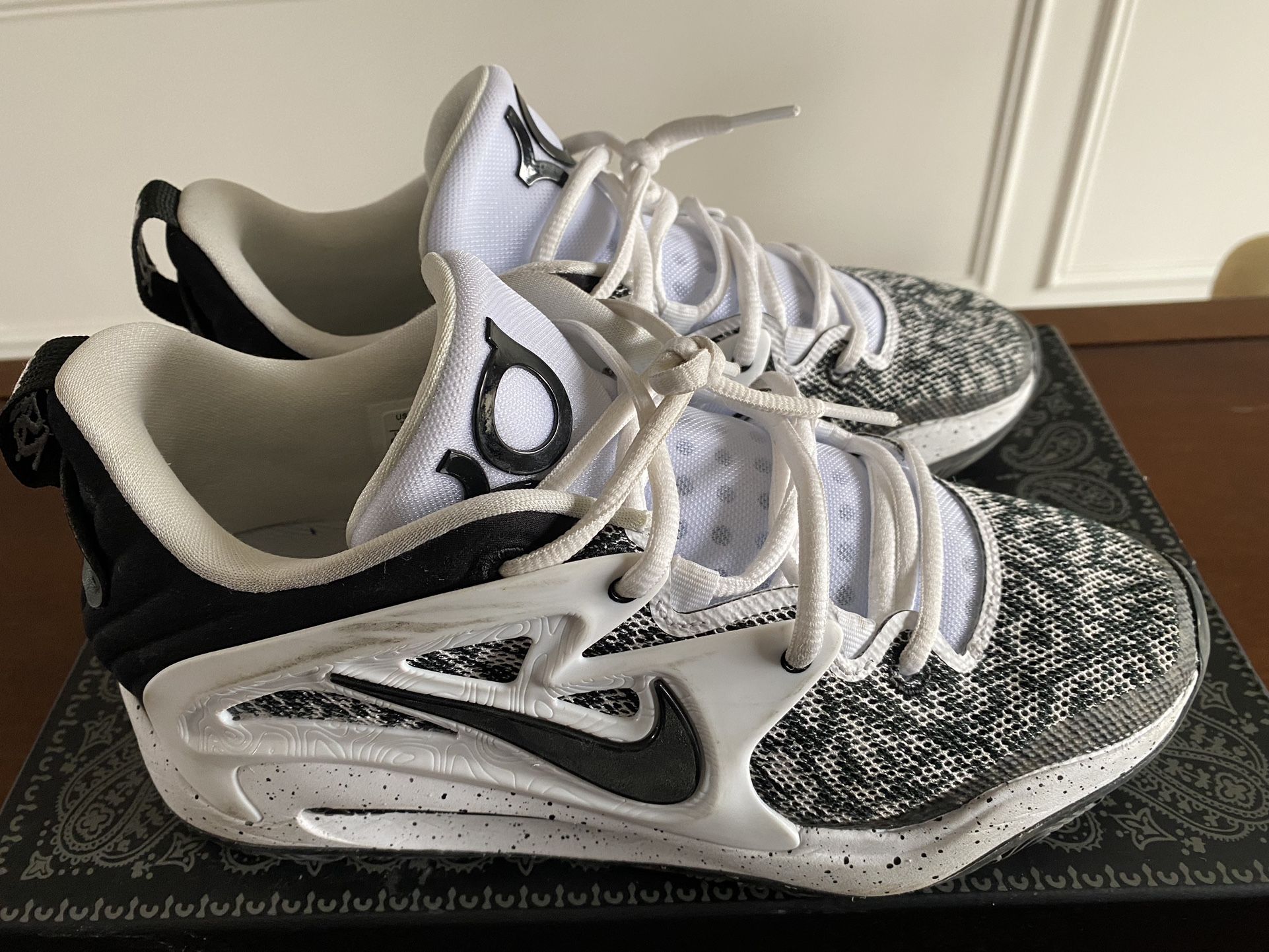 KD 15 Oreos Mens 8.5