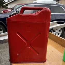 5 Gallon Jerry Can 
