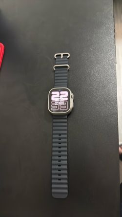 Apple Watch Ultra 49mm (1st Gen) — GPS + Cellular