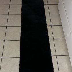 Black rug 