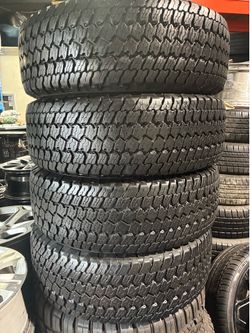 Set of 4 matching tires all terrain Goodyear wrangler 265/70R17